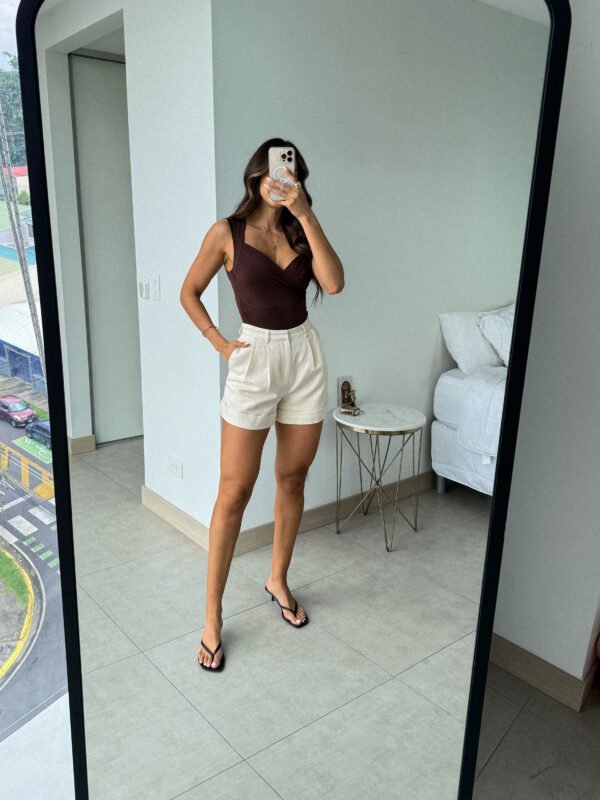 Linen Mood Short