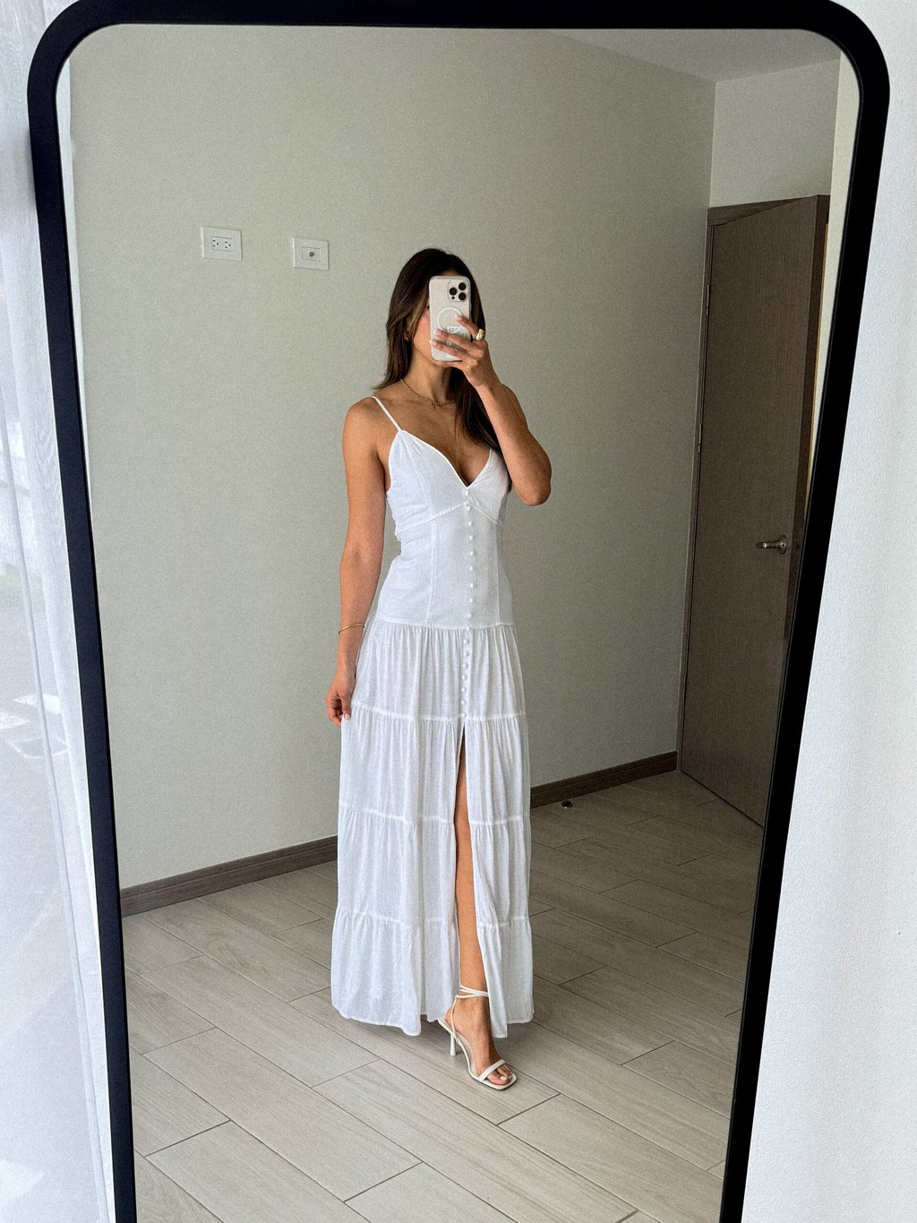 1684-0198bf67-c43c-70cf-aaf4-bf1980ef7602.jpg Brisa Dress - Imagen 1