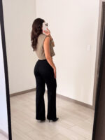 Elle Vest - Imagen 3