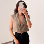 Elle Vest