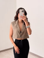 Elle Vest
