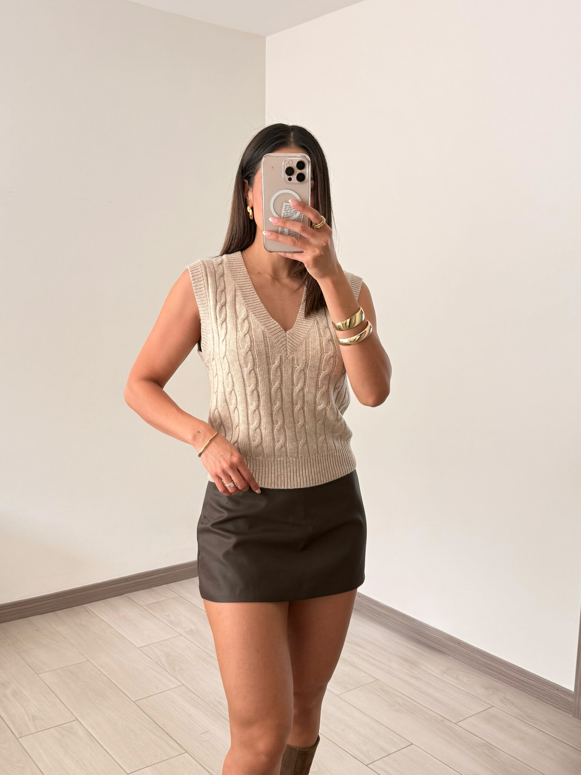 IMG_1568 Suzie Vest - Imagen 1